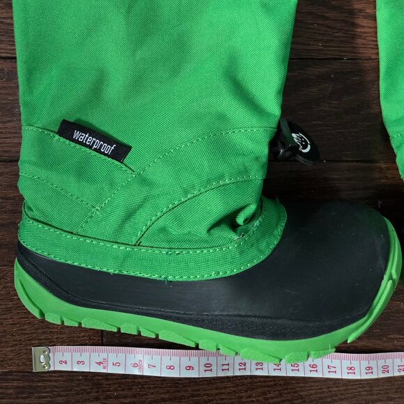 MyMayu Green waterproof child boots size 9/10 US/CAN 26/28 EUR - Picture 4 of 5